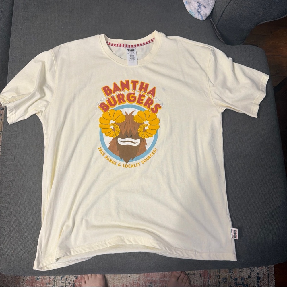 Bantha Burgers Star Wars Large Cream T-Shirt